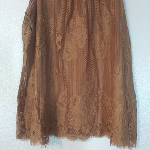 Taylor & Sage women's size M brown floral top - Picture 7 of 14